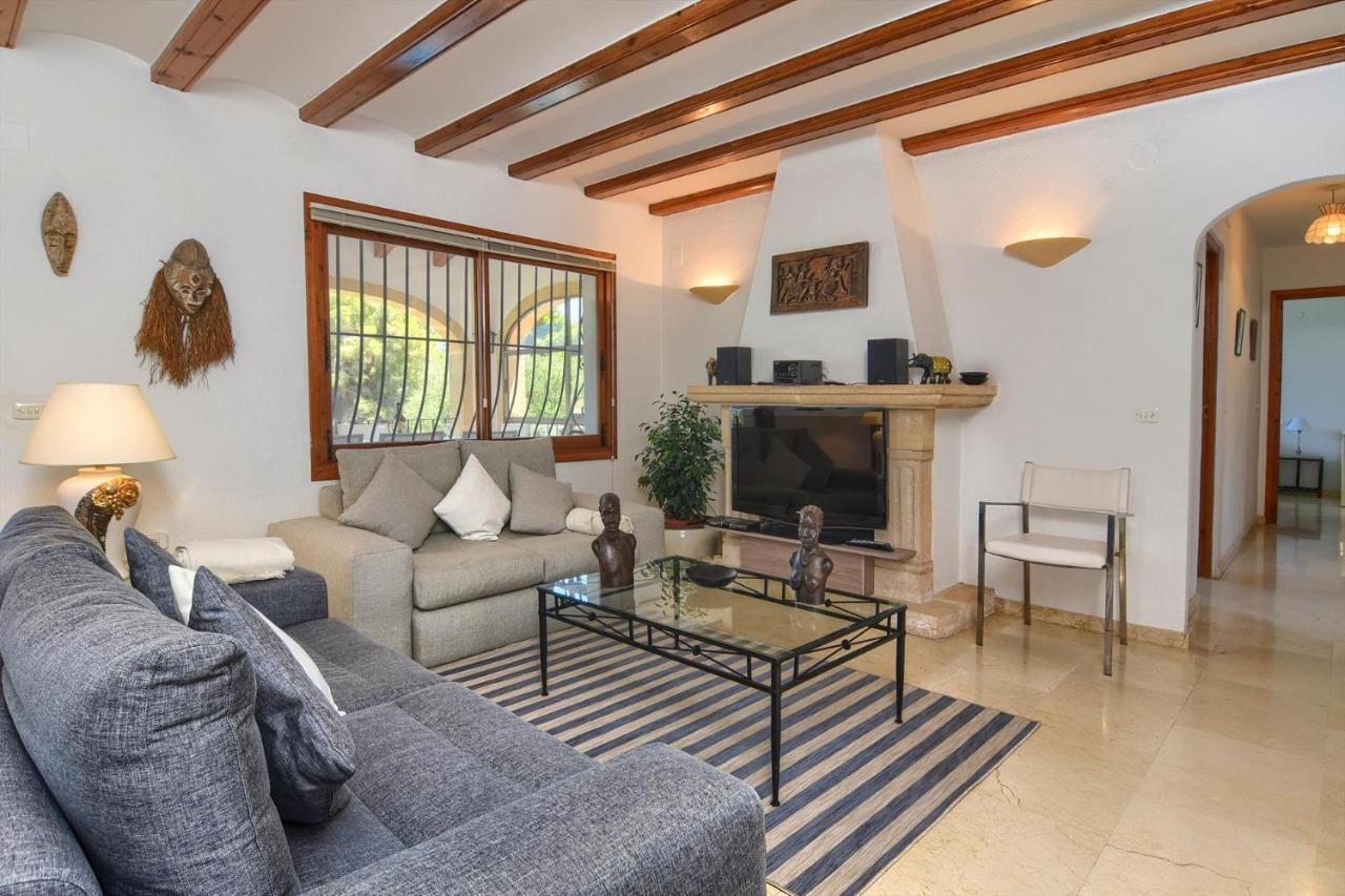 Villa Margarita - A Tranquil Oasis With Large Private Pool خافييا المظهر الخارجي الصورة