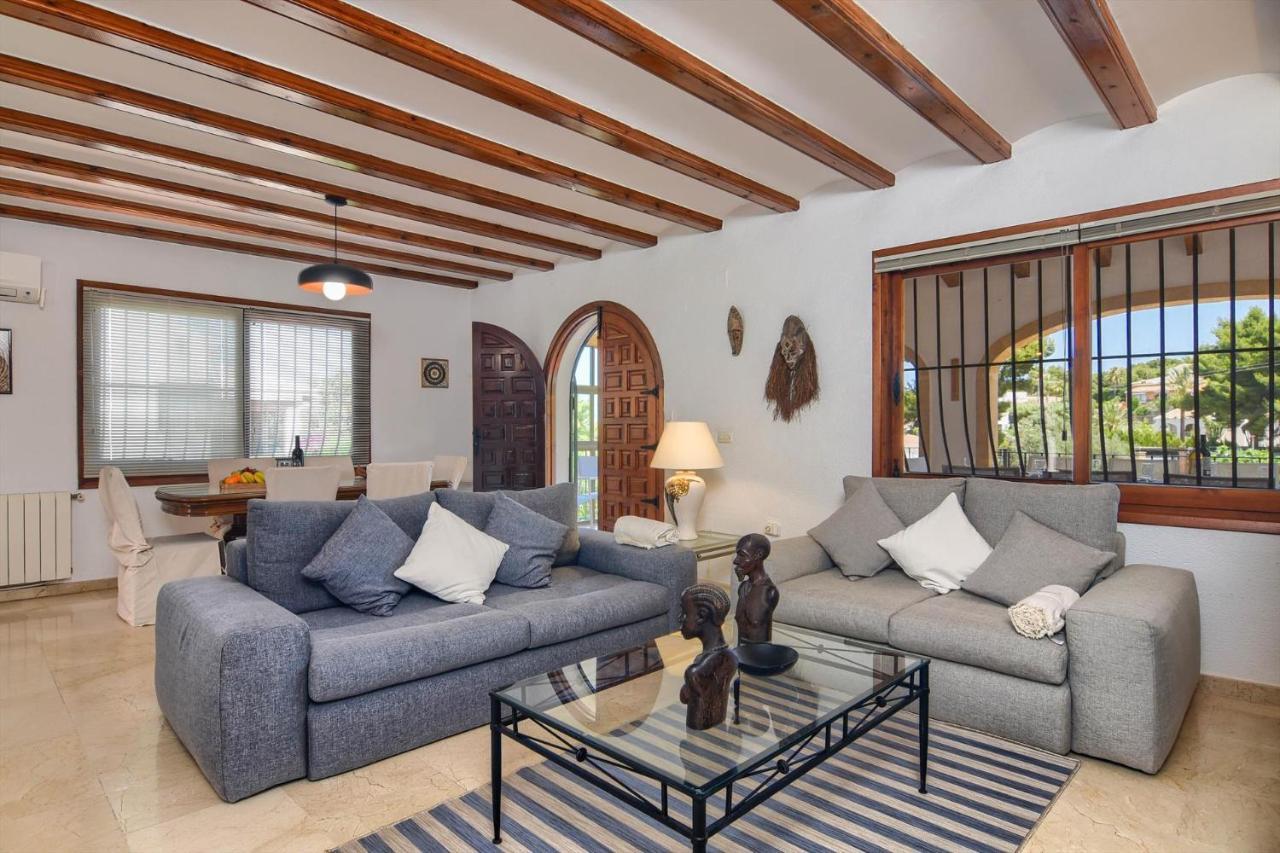 Villa Margarita - A Tranquil Oasis With Large Private Pool خافييا المظهر الخارجي الصورة