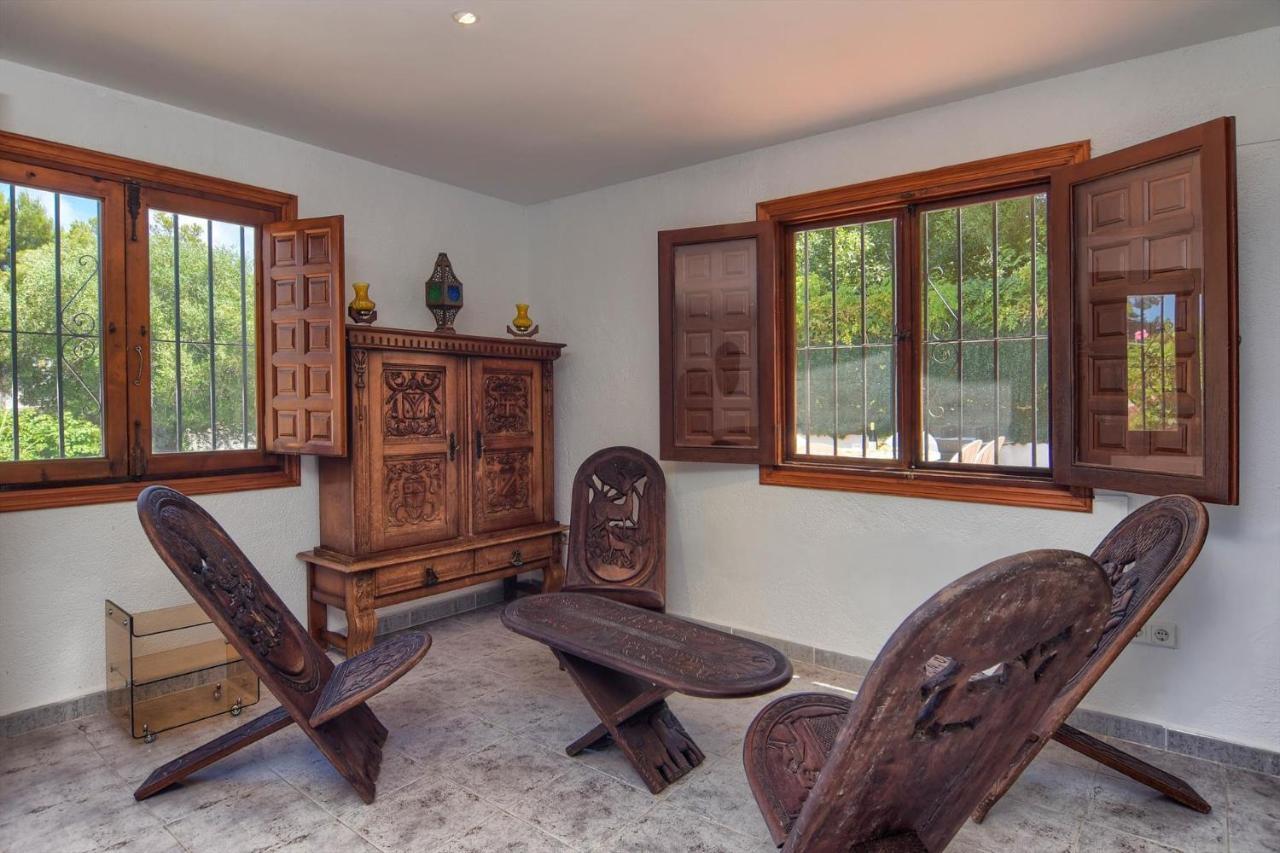 Villa Margarita - A Tranquil Oasis With Large Private Pool خافييا المظهر الخارجي الصورة